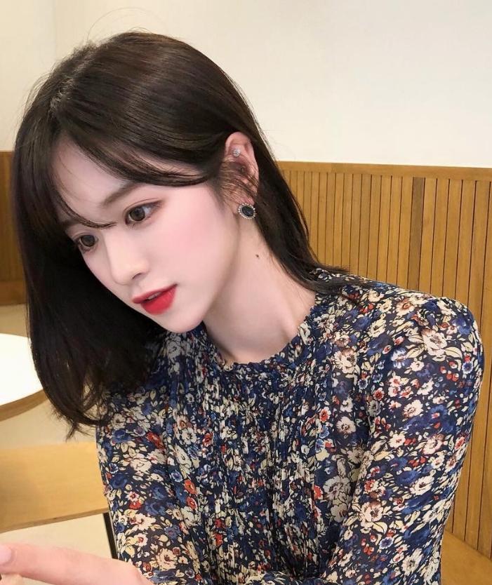 ins甜美系博主vecnexz太温柔了穿搭都很值得学习哦