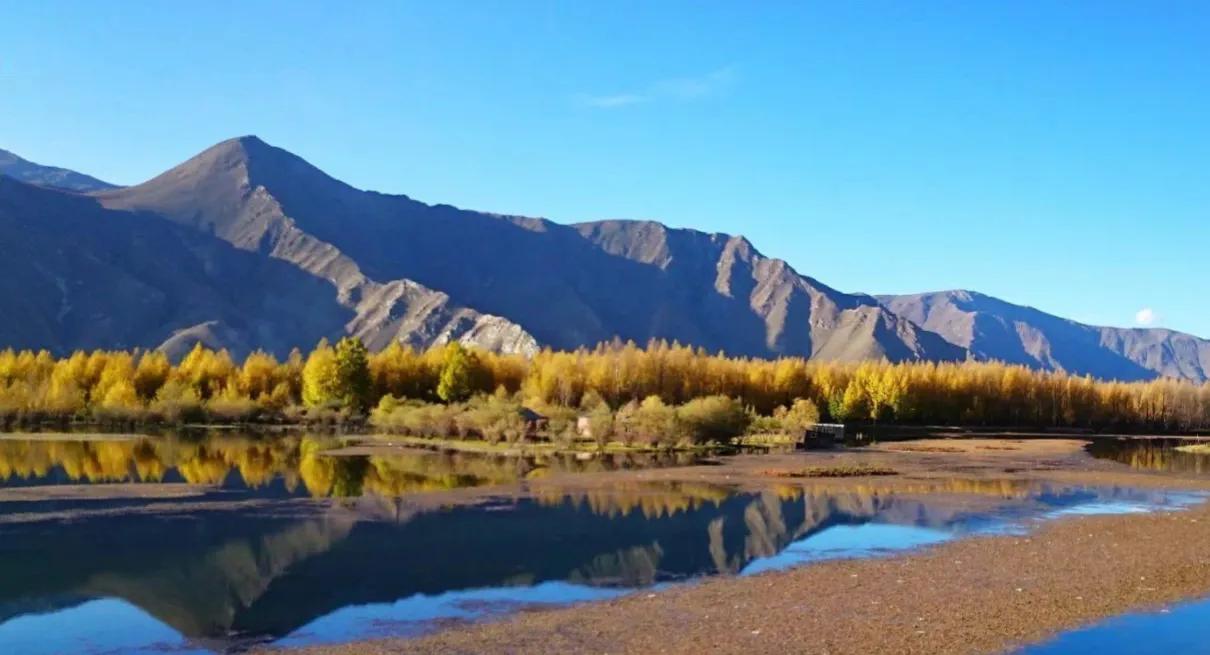 西藏无人区旅游攻略,2021西藏必火的7个旅行地此生必去