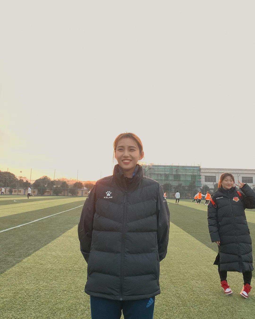 足球女孩|中国矿业大学刘家明：她在绿茵场上收获笑容