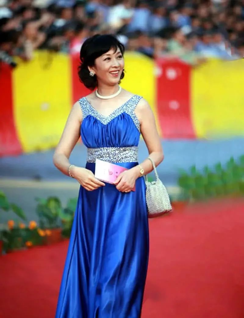 美到窒息的一眼万年,那些一眼万年的女明星角色