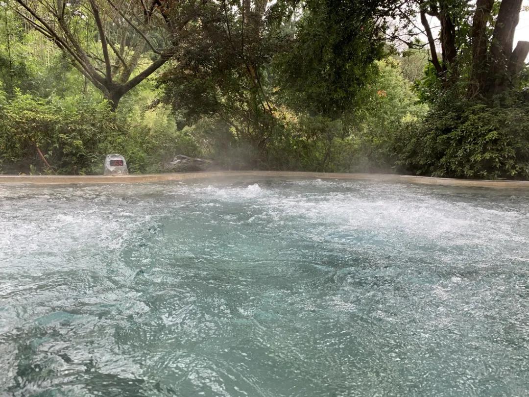 国内真正的天然温泉大全,国内真正的天然温泉排名