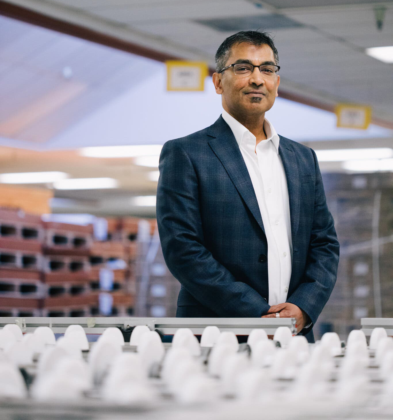 光伏产业率先“服软”，美对华关税政策要转向？