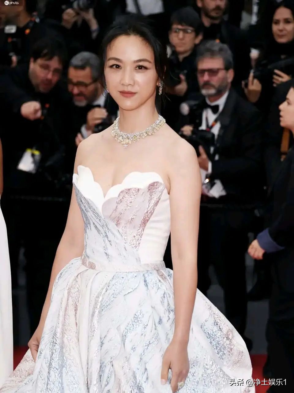 到底是汤唯跟田雨还是朱雨辰,汤唯田雨朱雨辰