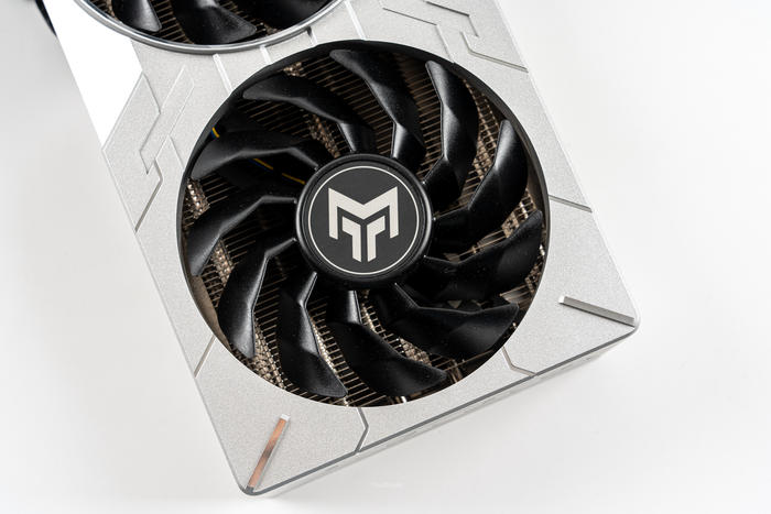 华硕proart4070ti开箱,华硕proartx670配什么显卡