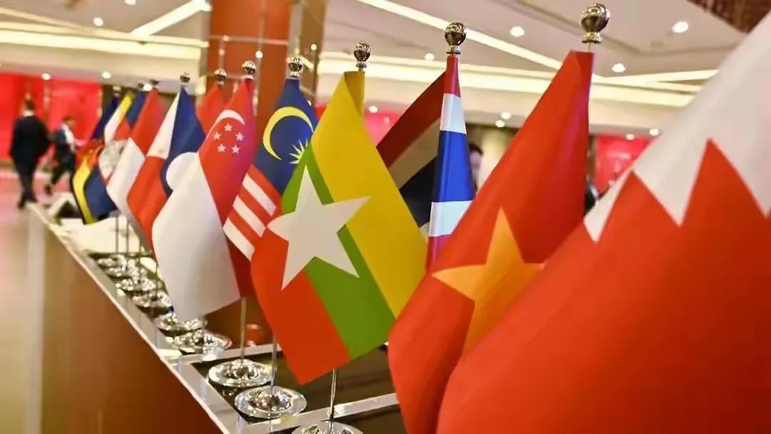 中国新消息传出，韩国商贩表示欢迎中国旅客到此一游