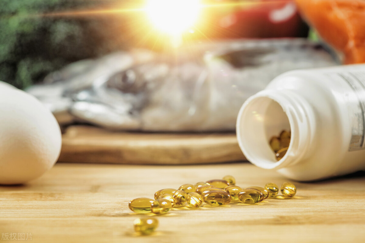 维生素b12对近视有什么效果,儿童眼睛近视应该补维生素啥