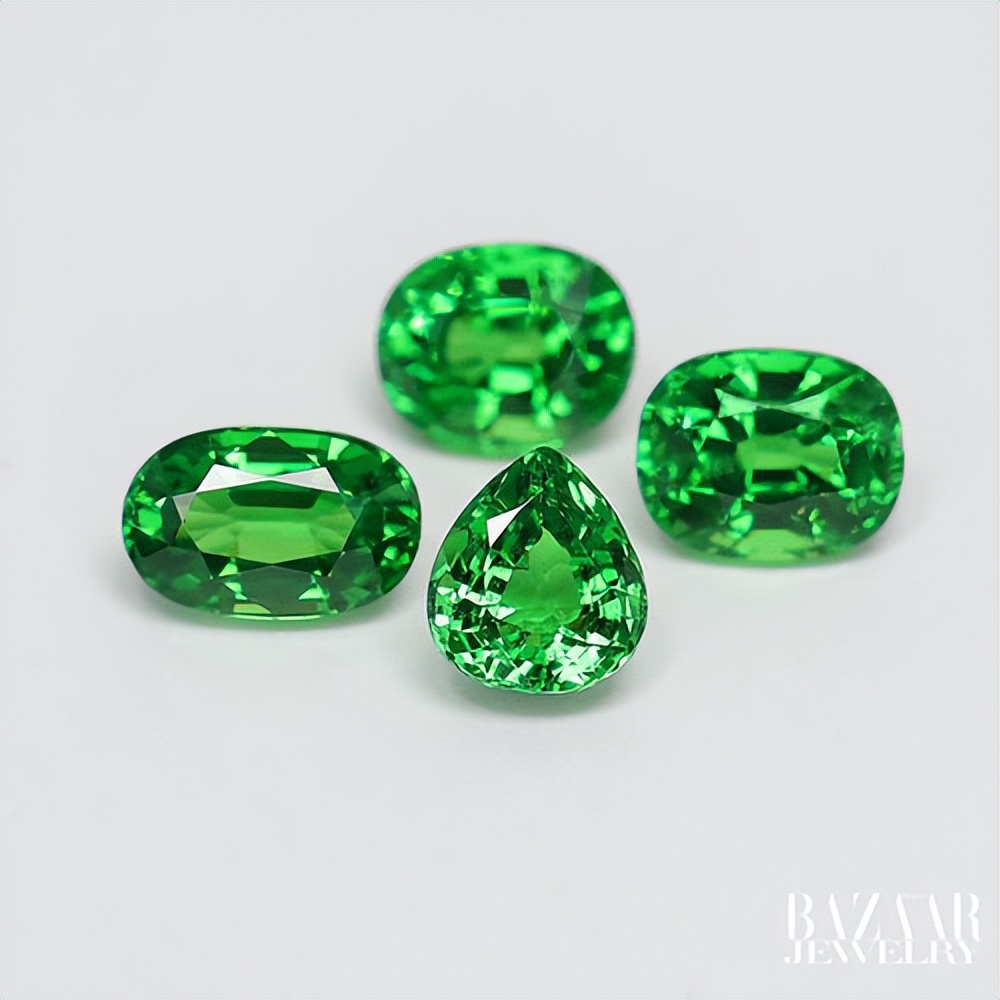 卡扎尼绿沙弗莱价格多少一克拉,沙弗莱卡扎尼绿项链