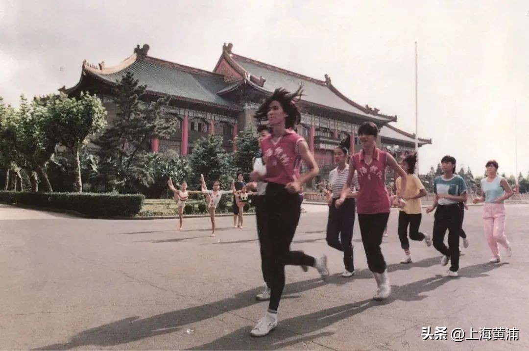 上马马拉松2023,上马全程马拉松纪录是多少