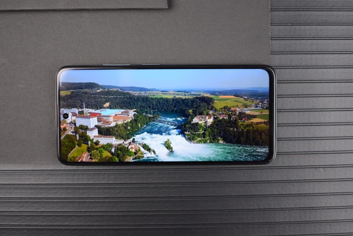 2500元预算这3款手机最值得入手,这3款旗舰手机值得入手