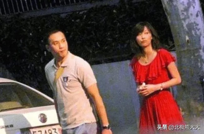 徐静蕾情史大揭秘,徐静蕾情史全揭秘