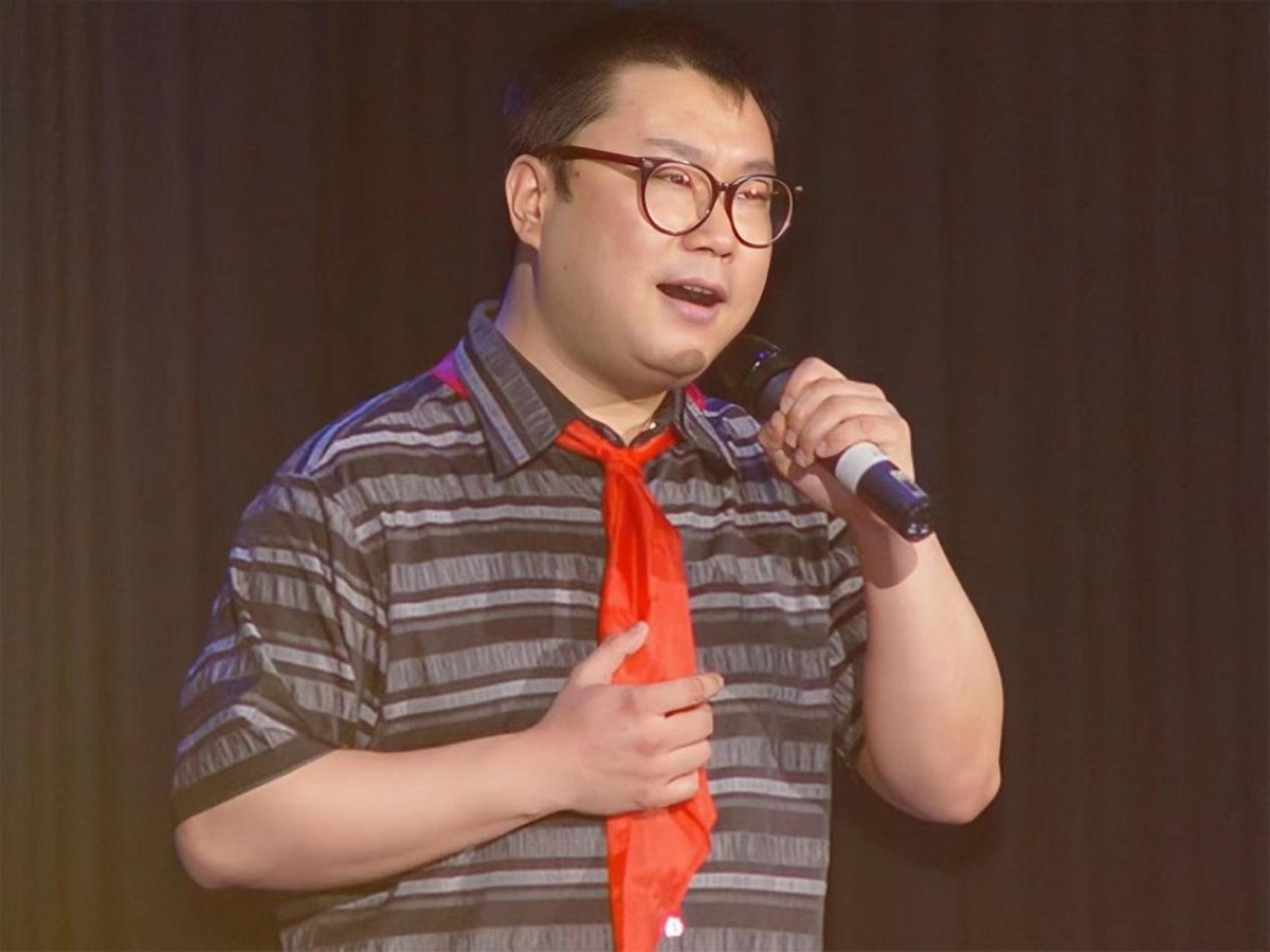 于文华尹相杰纤夫相差多少,于文华和尹相杰合唱的纤夫谣