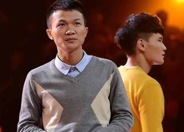 一张脸像不同的两个人是什么体验,同一张脸都是两个模样