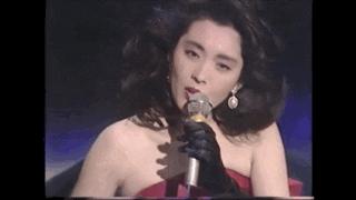 曾黎年轻时的颜值生活照,曾黎什么时候翻红的