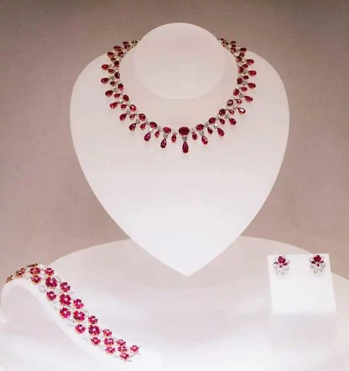 见证你投资眼光的时候到啦!王室最爱,拍卖必争的“宝石之王”你入手了吗?