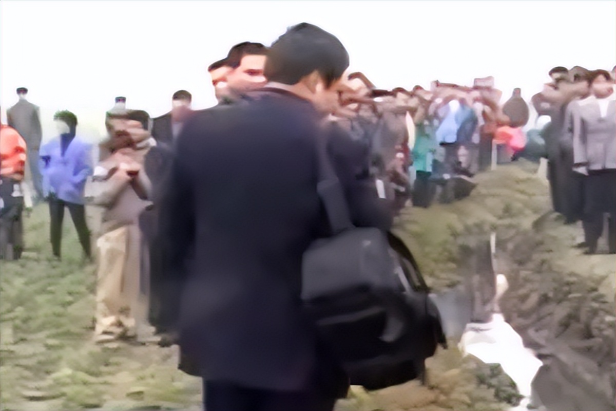 一家三口遭杀害原因却蹊跷,江西传奇故事一家三口遇害