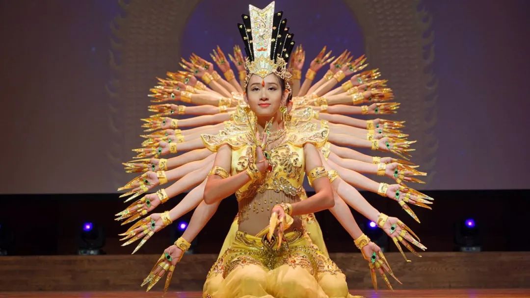 2024年春晚主持人公布八位,2021年春晚主持人名单没确定吗