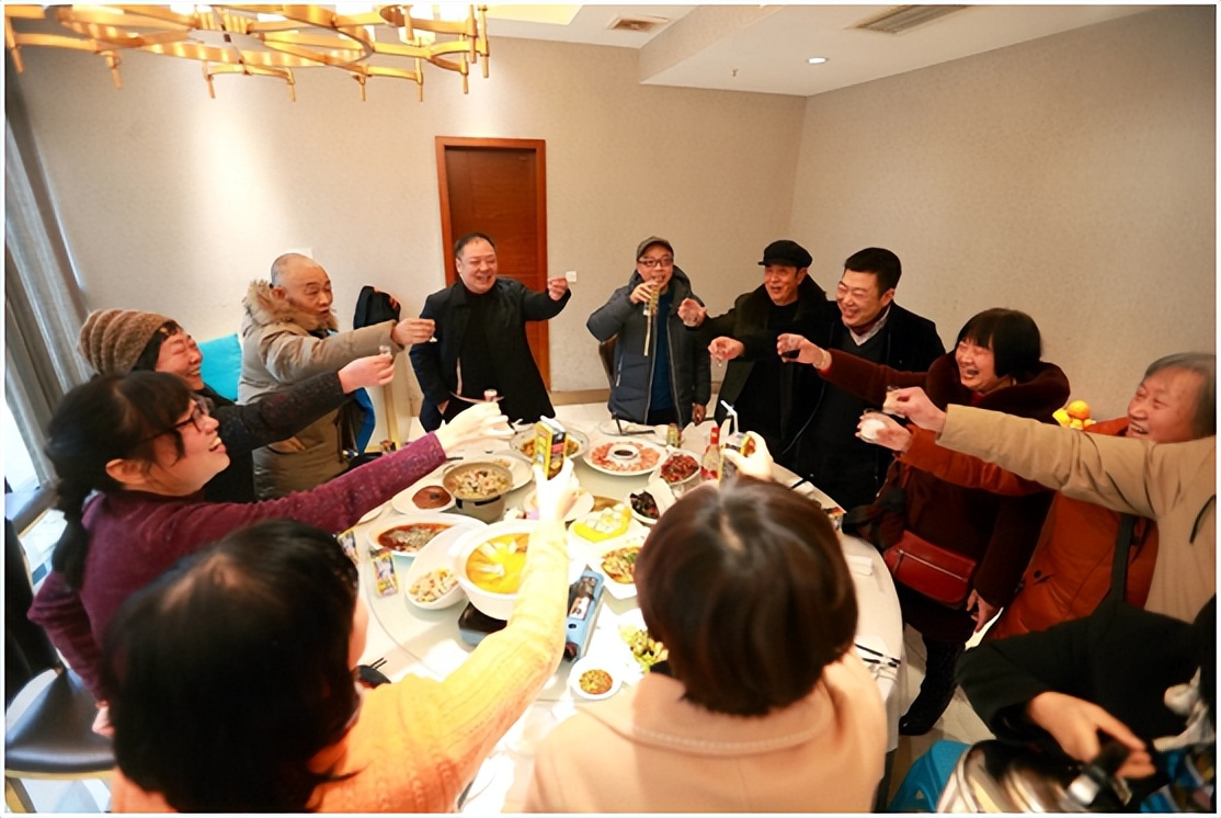 元旦聚会选酒：这10款酒滴滴醇酿，好喝不贵，你喝过哪几款？