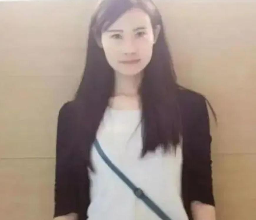 川大又曝瓜！复旦女博士举报被川大男博导PUA，聊天记录很大胆