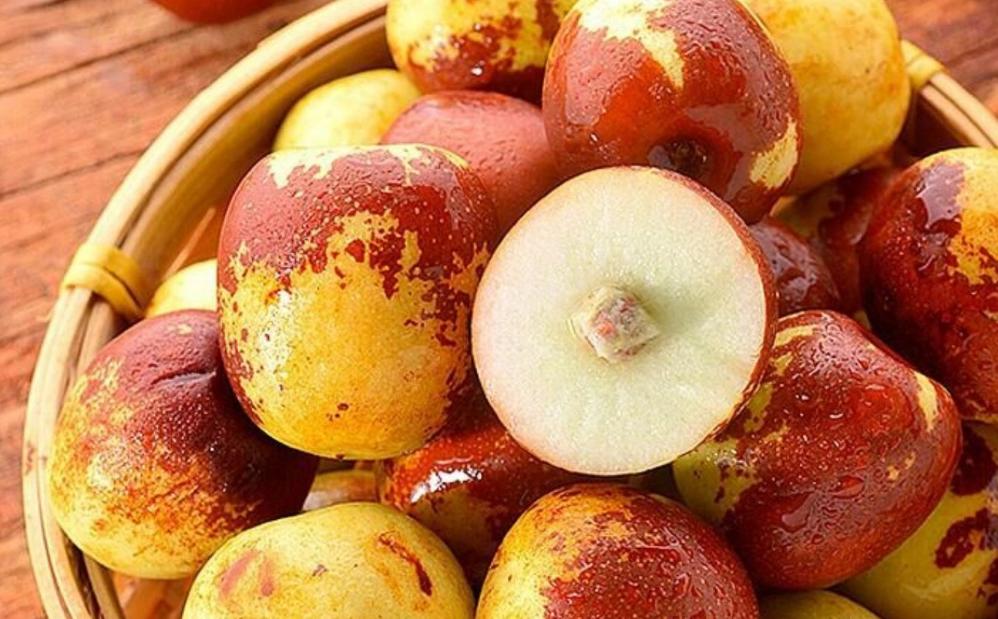 补充维生素c吃橘子,补充维生素c了不能晒太阳吗