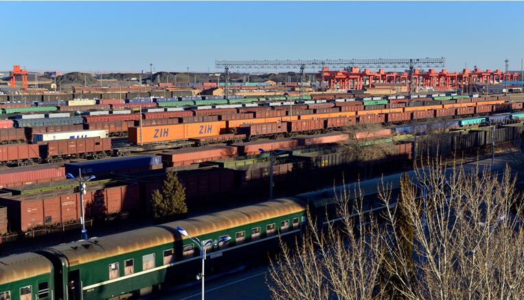 中蒙最大陆路口岸,中蒙边境铁路口岸