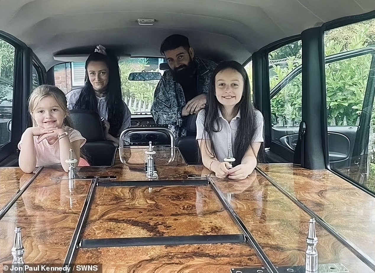 克里姆林宫灵异故事 (克里姆林宫灵异事件)