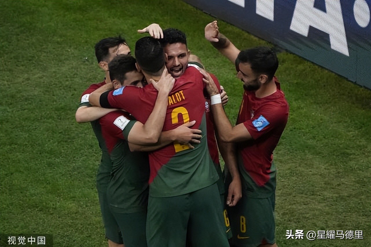 葡萄牙对阵瑞典c罗强势戴帽,葡萄牙3:2战胜瑞典c罗戴帽