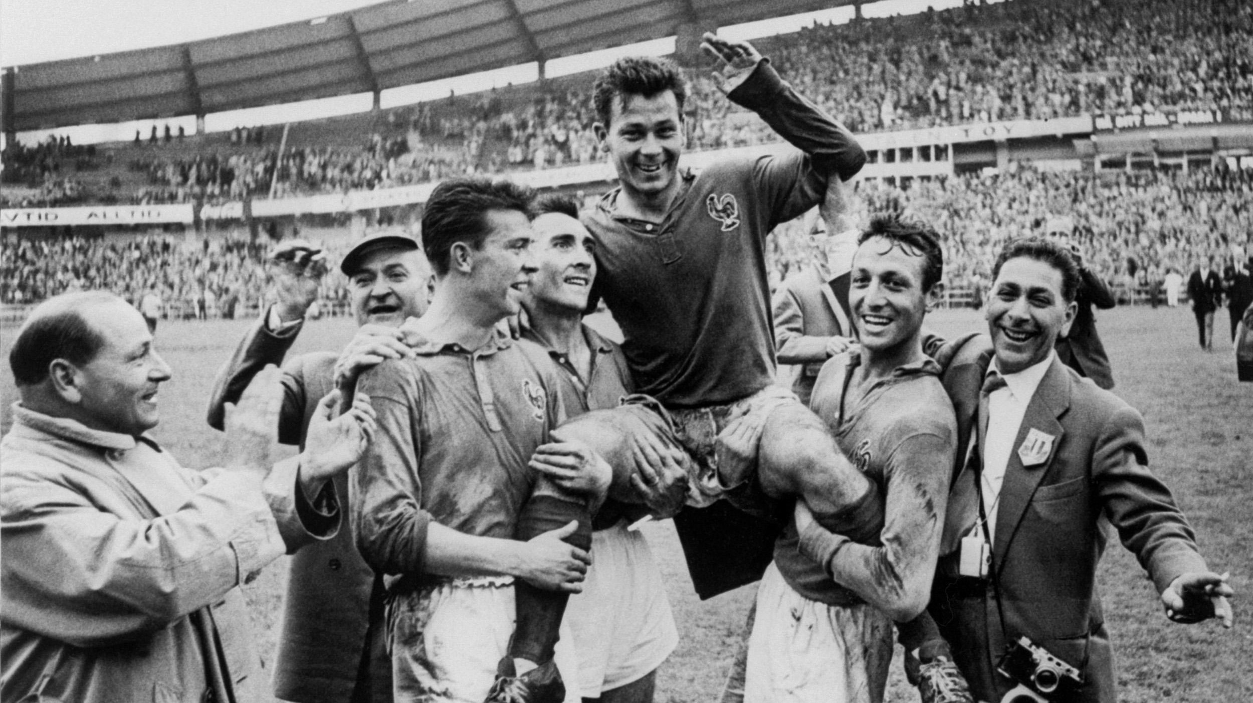 上古传奇：单届世界杯13球传奇方丹89岁去世，他有哪些传奇故事