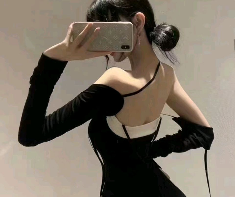 假名媛拼单买奶茶,假名媛拼单吃蛋糕