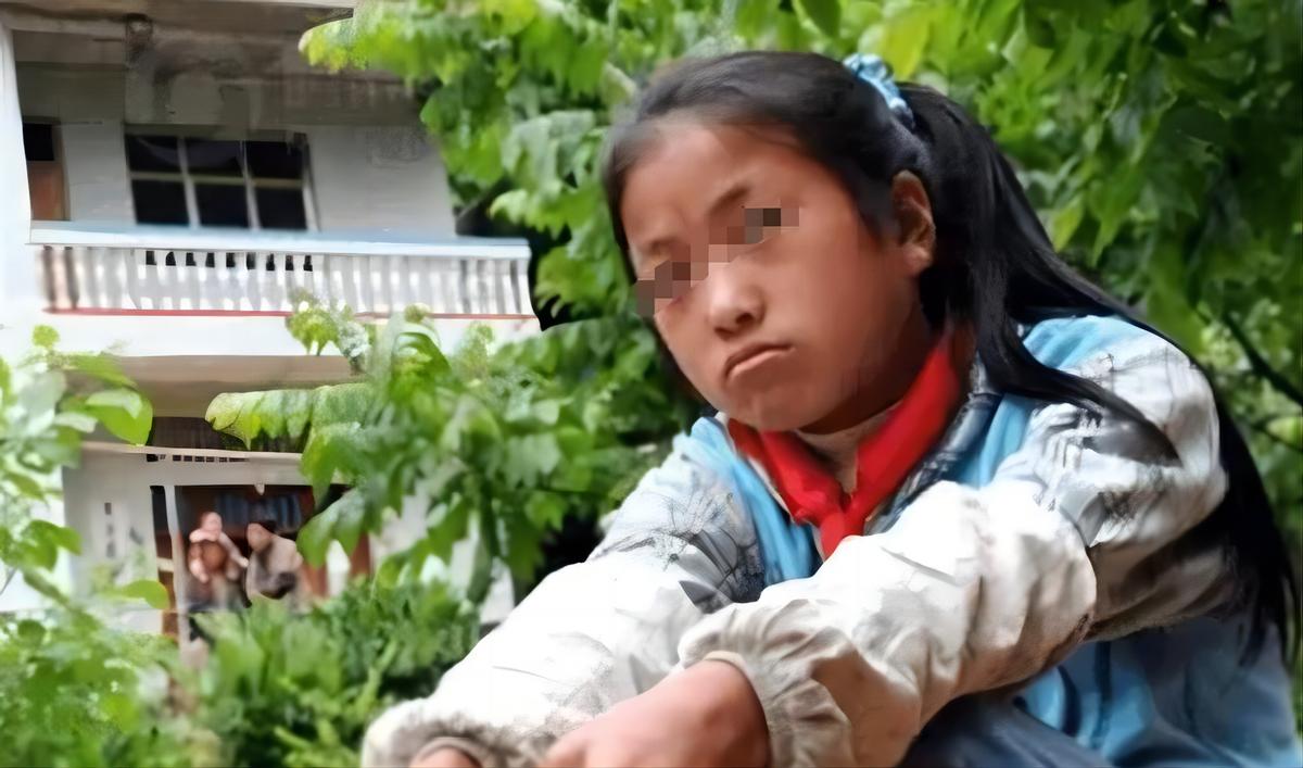 河南女子出租屋“躺平”8年,每月只花500,竟“疗愈”了自己