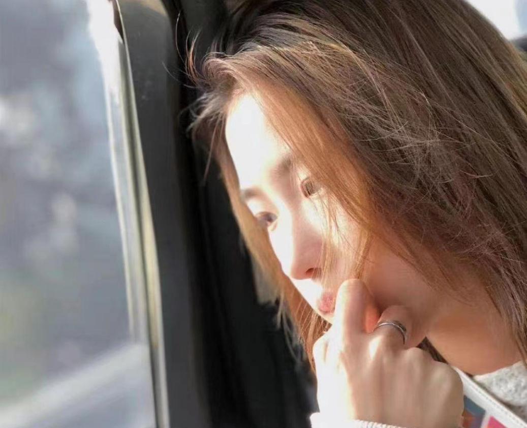 16岁富家女喂饭3年后现状,辽宁16岁女孩需要人喂饭