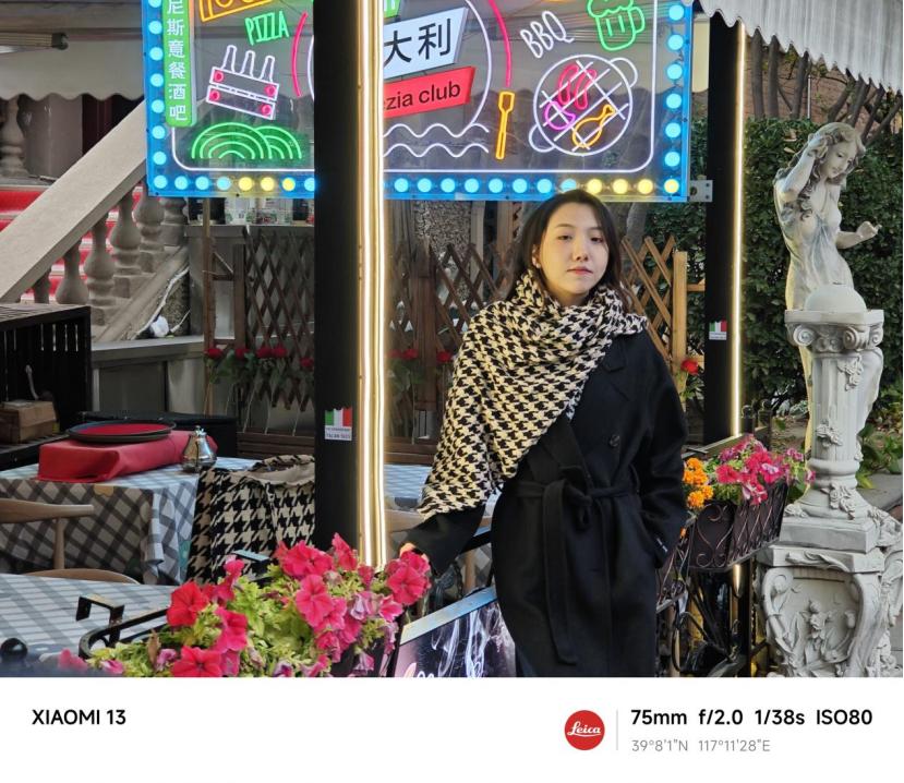 小米13外观使用体验,小米13外观细节展示