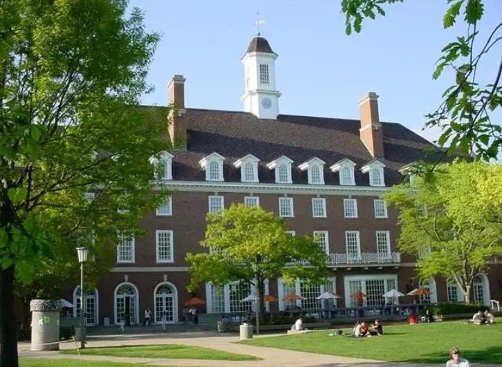 uiuc在美国的地位,被低估的ai行业