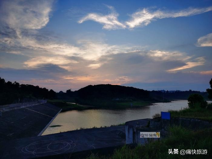 自贡青龙湖风光,自贡看日落的好地方