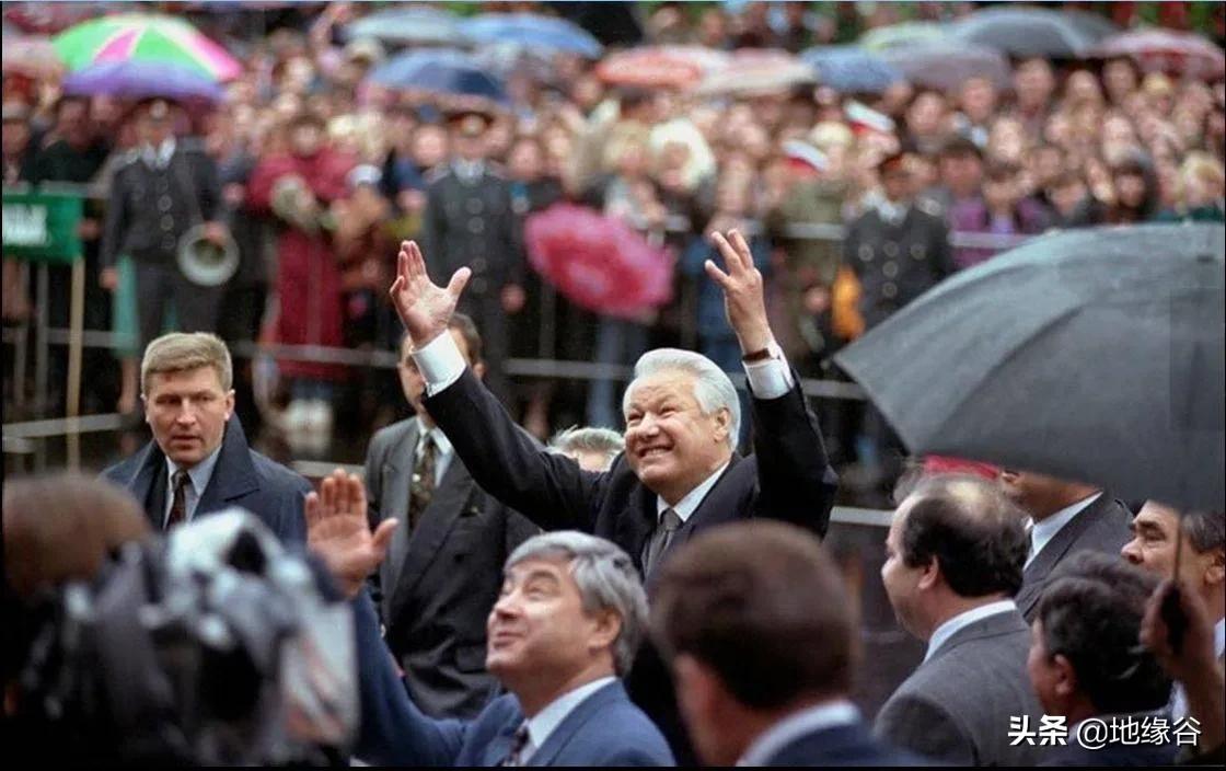 16年,最短命的加盟共和国