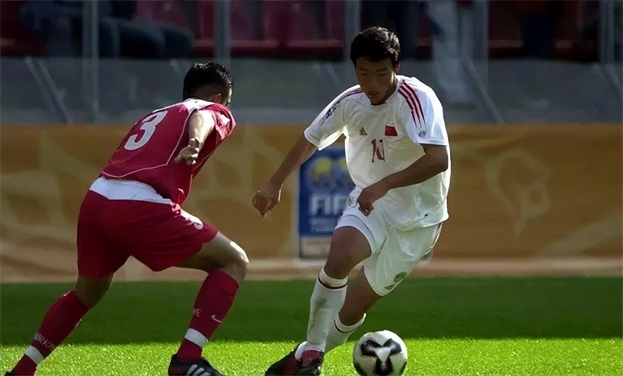 董礼强真是国足克星,中国足球运动员董礼强