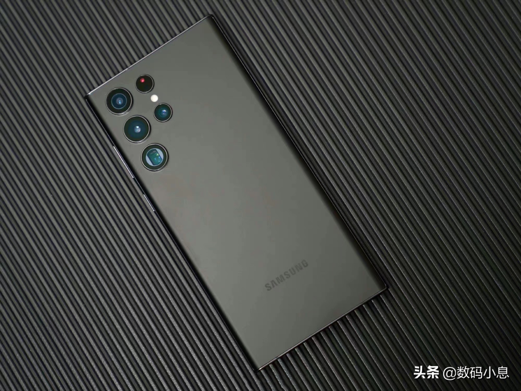 三星2019下半年旗舰机皇手机,三星s22ultra增加18+1tb版本