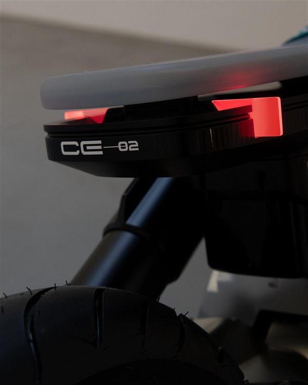 宝马推出轻便摩托车ce-02,宝马ce-02国内售价