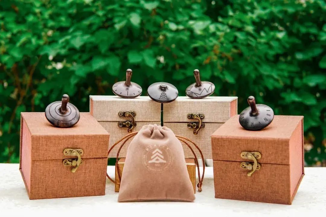 学生给学院送什么毕业礼物好,高校毕业礼物走心又暖心