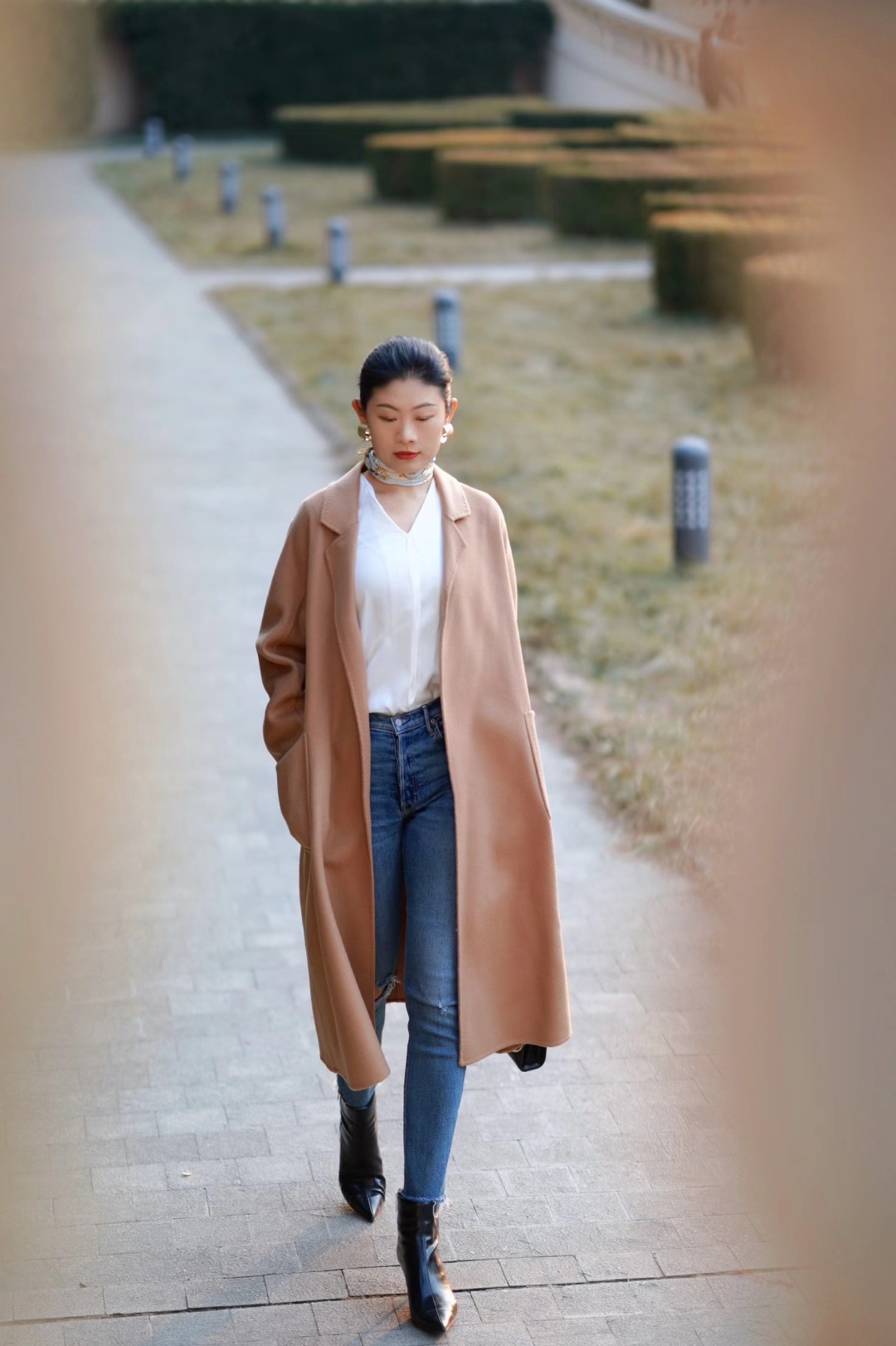 充满春天气息的穿搭,穿搭色彩的变化也在慢慢唤醒春天