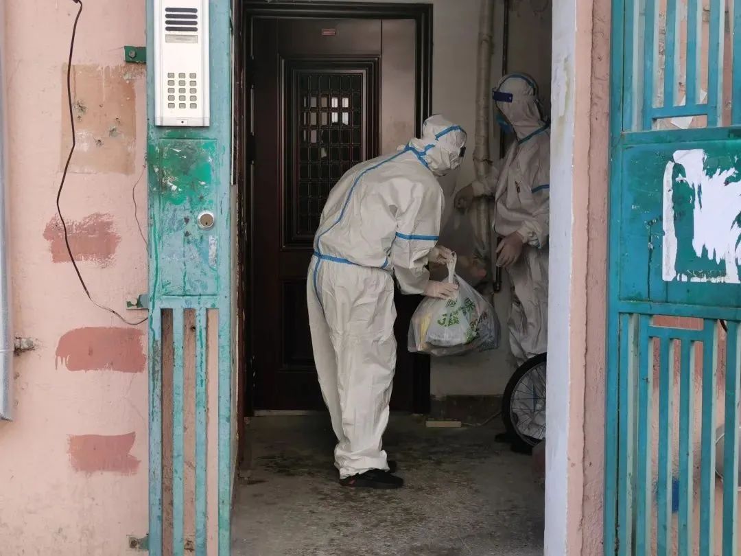 致敬钢铁侠英文歌,致敬钢铁侠彩蛋