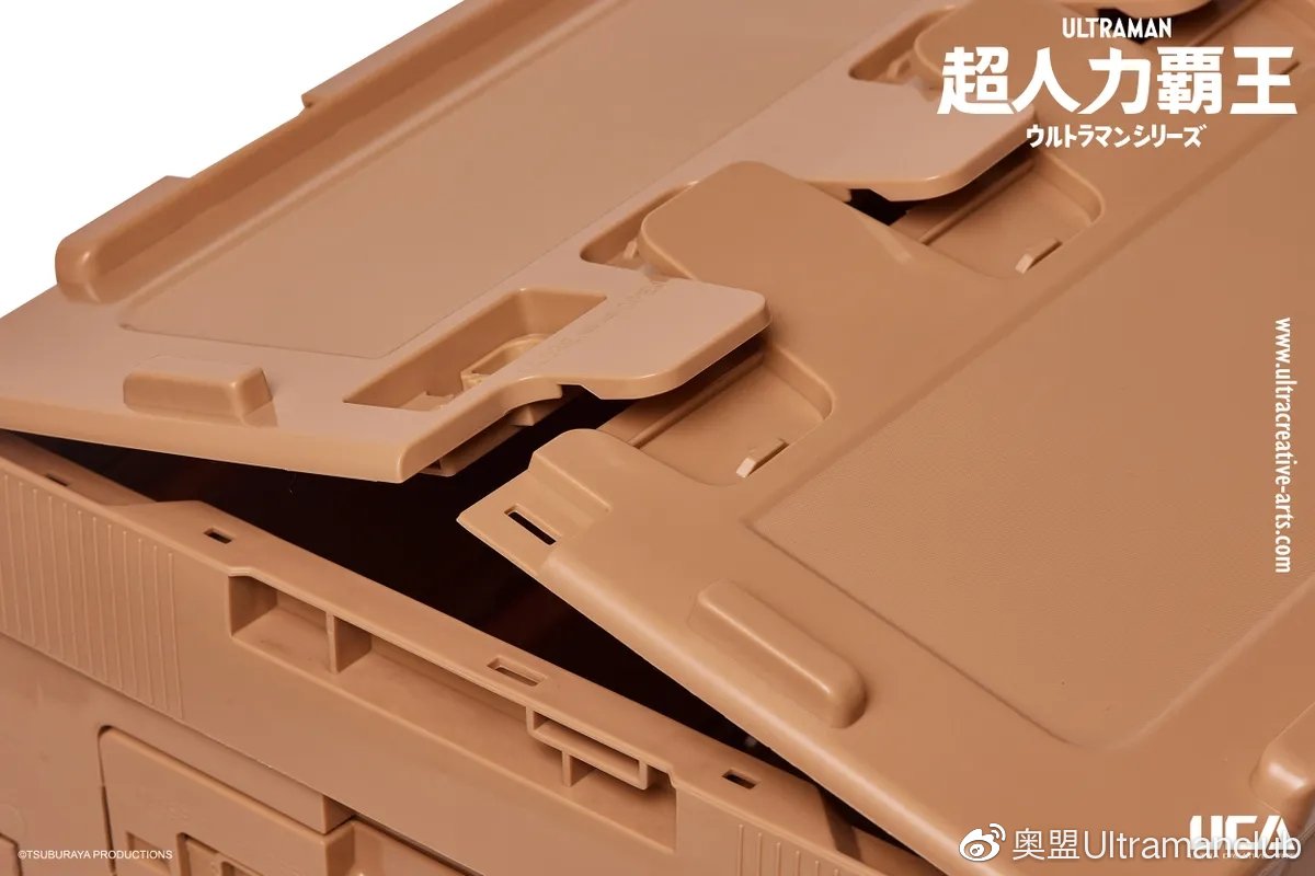 「奥盟代购」奥特曼亲子足球保卫战