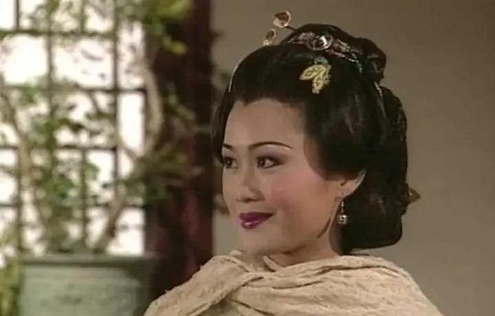 不算特别惊艳却能红的五位女星,长相妩媚却情史干净的五位女星