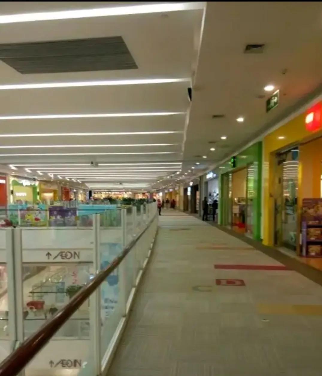 天津各个购物商场人流量,天津品类较全的商场