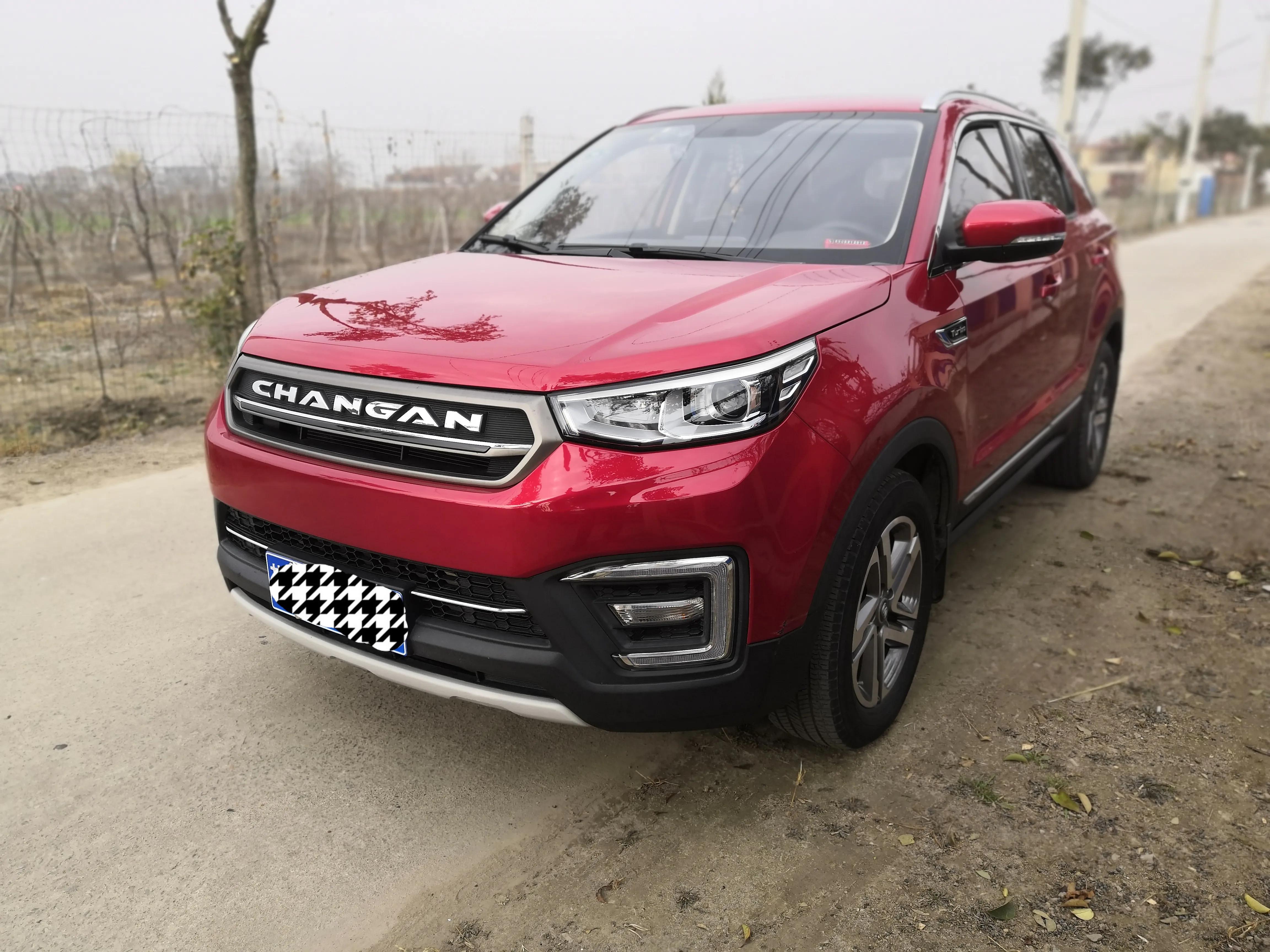 后备箱可以加装什么,汽车后备箱垫子选什么颜色好打理