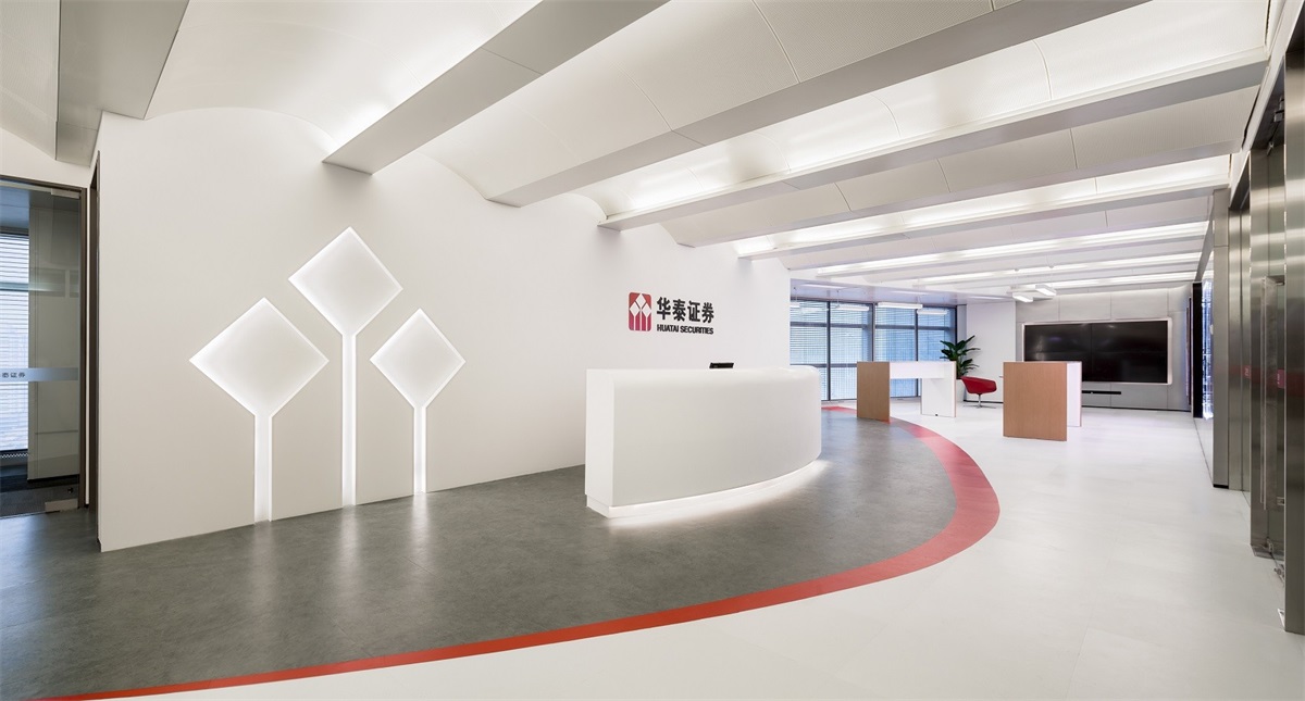 办公室全玻璃隔断与墙体优劣,办公室做玻璃隔断工艺流程视频