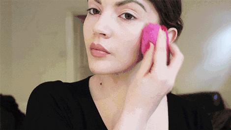 化妆怎么化底妆又白又透,如何打造干爽透白的底妆