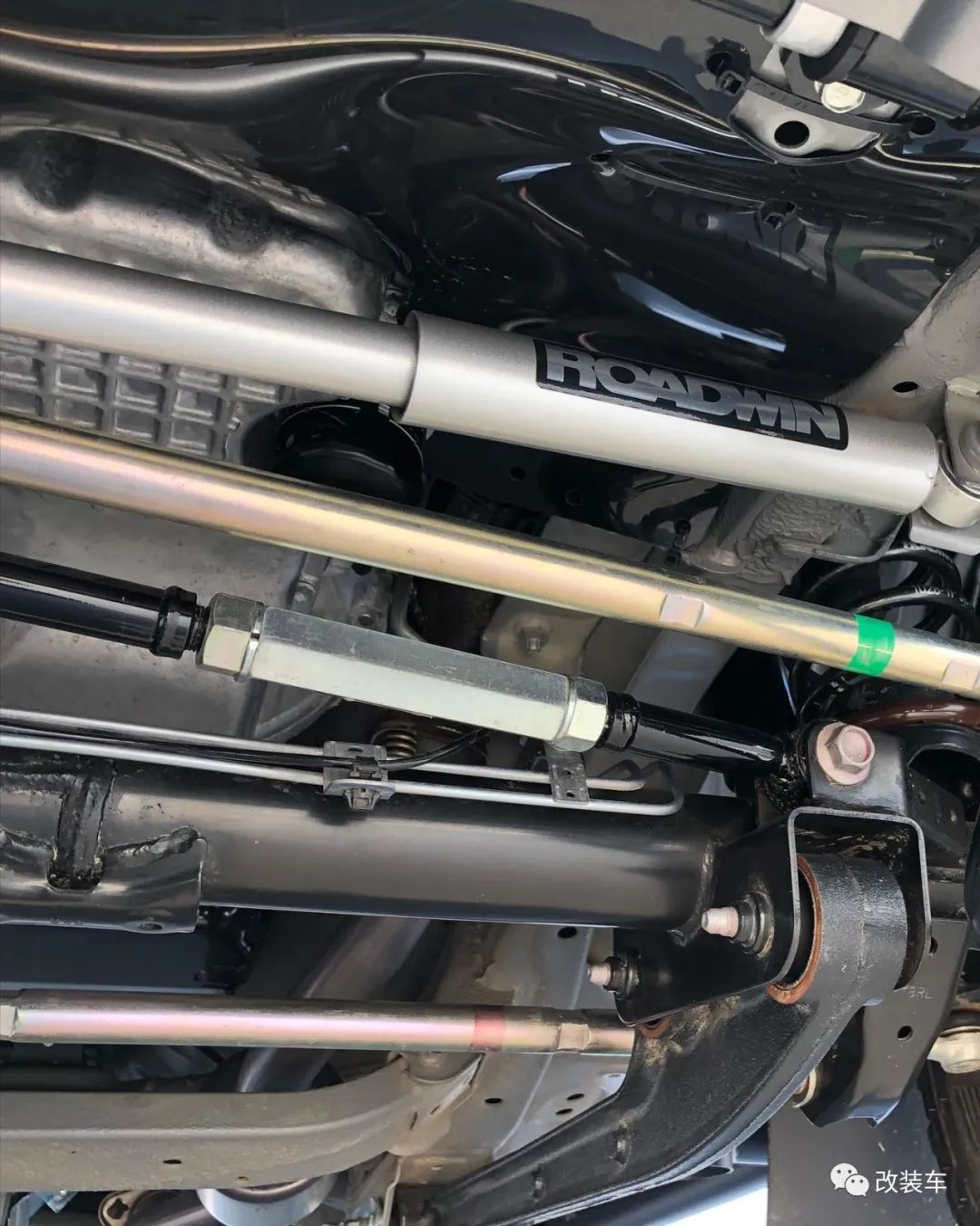 铃木吉姆尼进化,铃木吉姆尼霸气升级