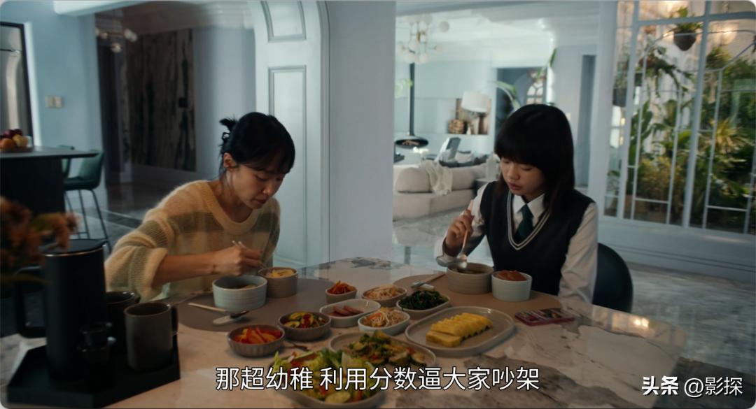 网飞顶级尺度，这R级新片真猛