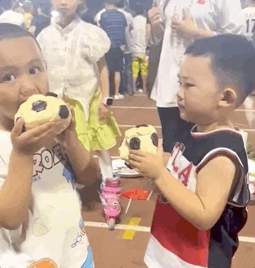 鏉戣秴鐏垎鐜板満,鏉戣秴鐏垎