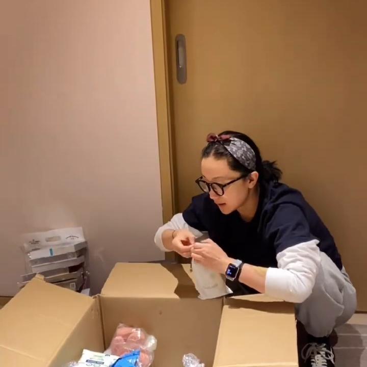 开箱盲盒,开箱苹果13